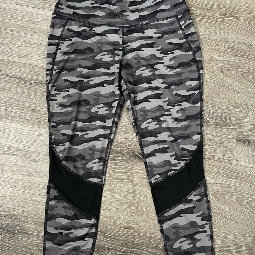 Gray Camouflage Leggings